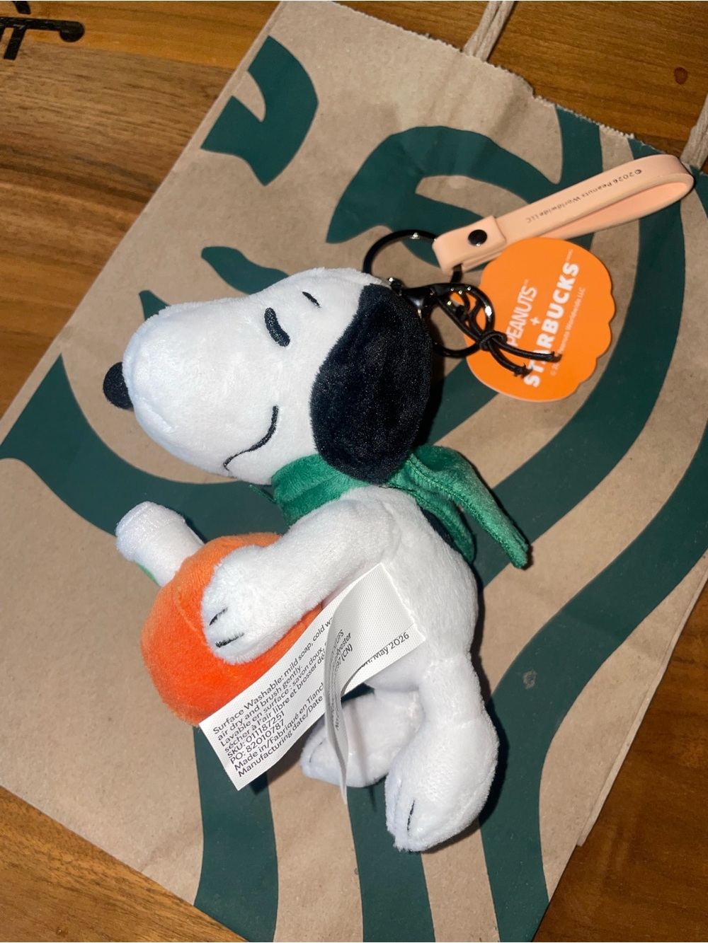 RARE! Starbucks Peanuts Snoopy Plush Bag Charm Keychain NWT